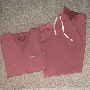 *SOLD* Zamora Jogger & Catarina One Pocket Top